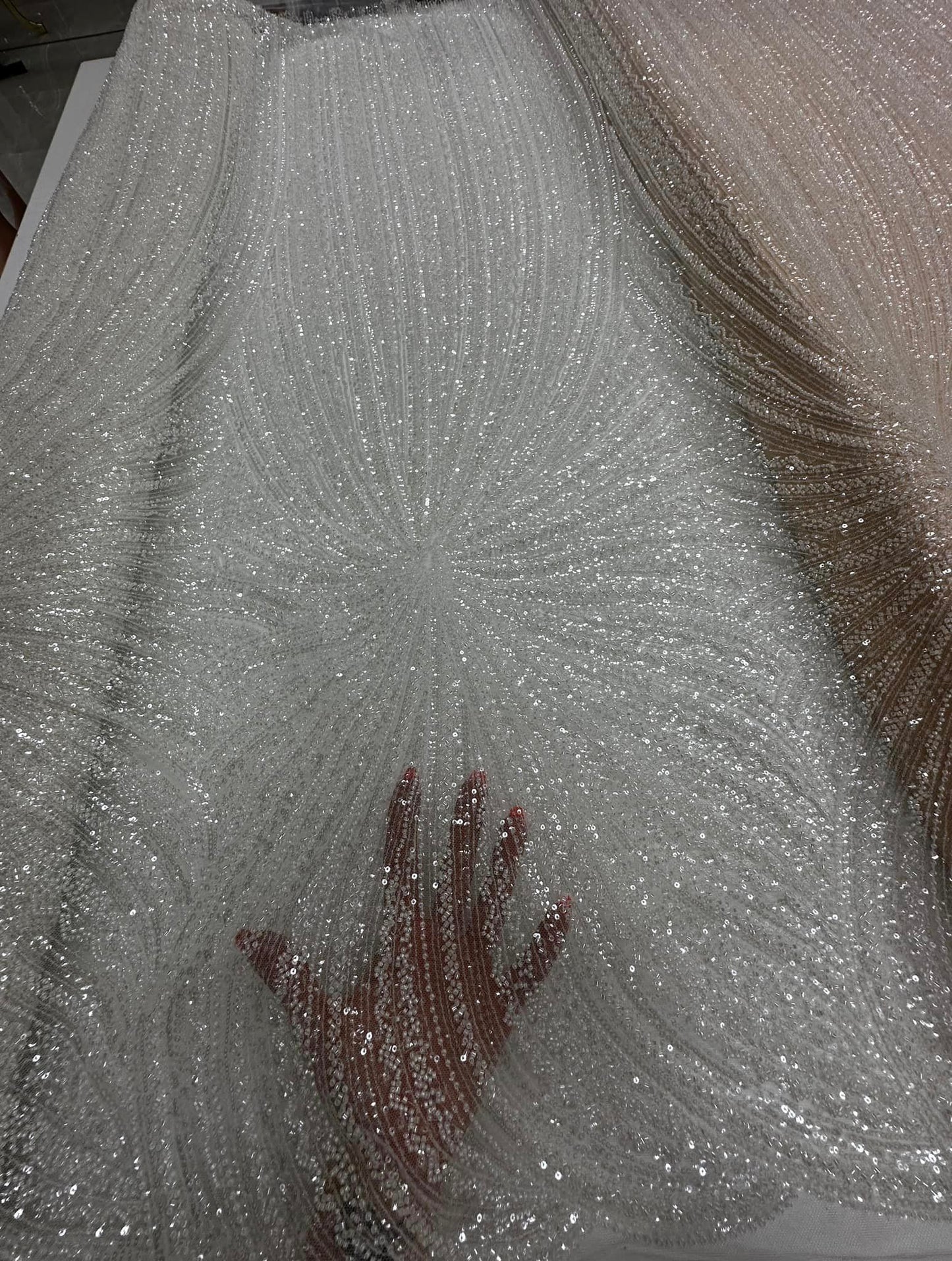 Broderie FULL accesorizata cu paiete si margele / MODEL LUXURY