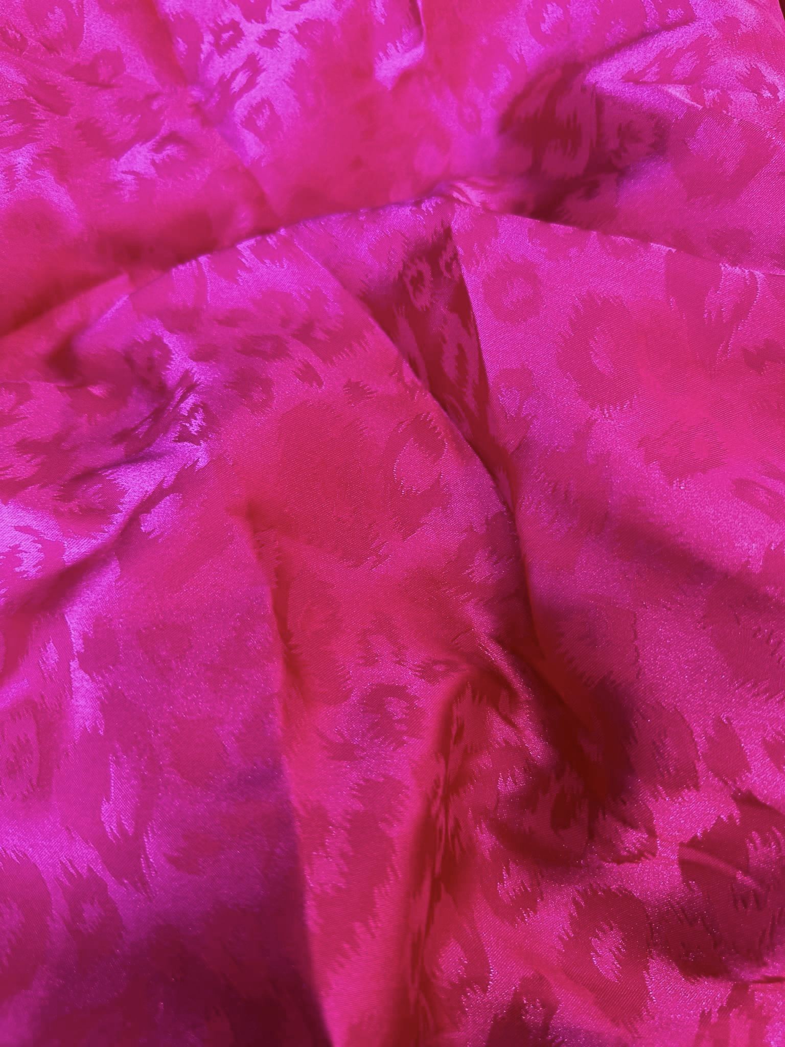 Satin Jacquard , Roz ciclam / MODEL LEOPARD – ANNATEXTILE