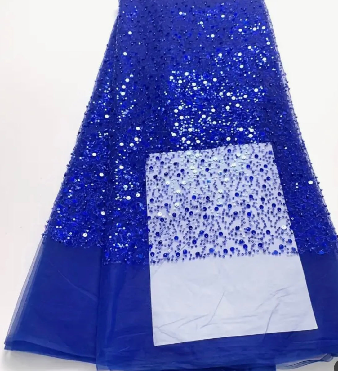 Tulle accesorizat cu paiete si margele , Albastru-royal / MODEL BIG