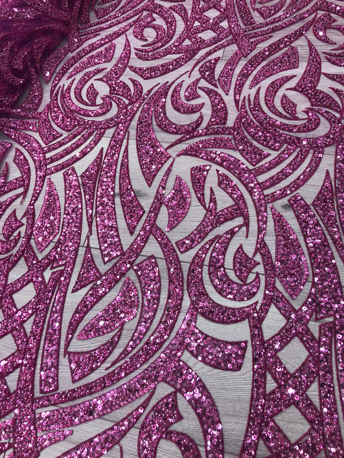 Broderie accesorizata cu paiete si margele, Roz Fuxia / MODEL SOFIA