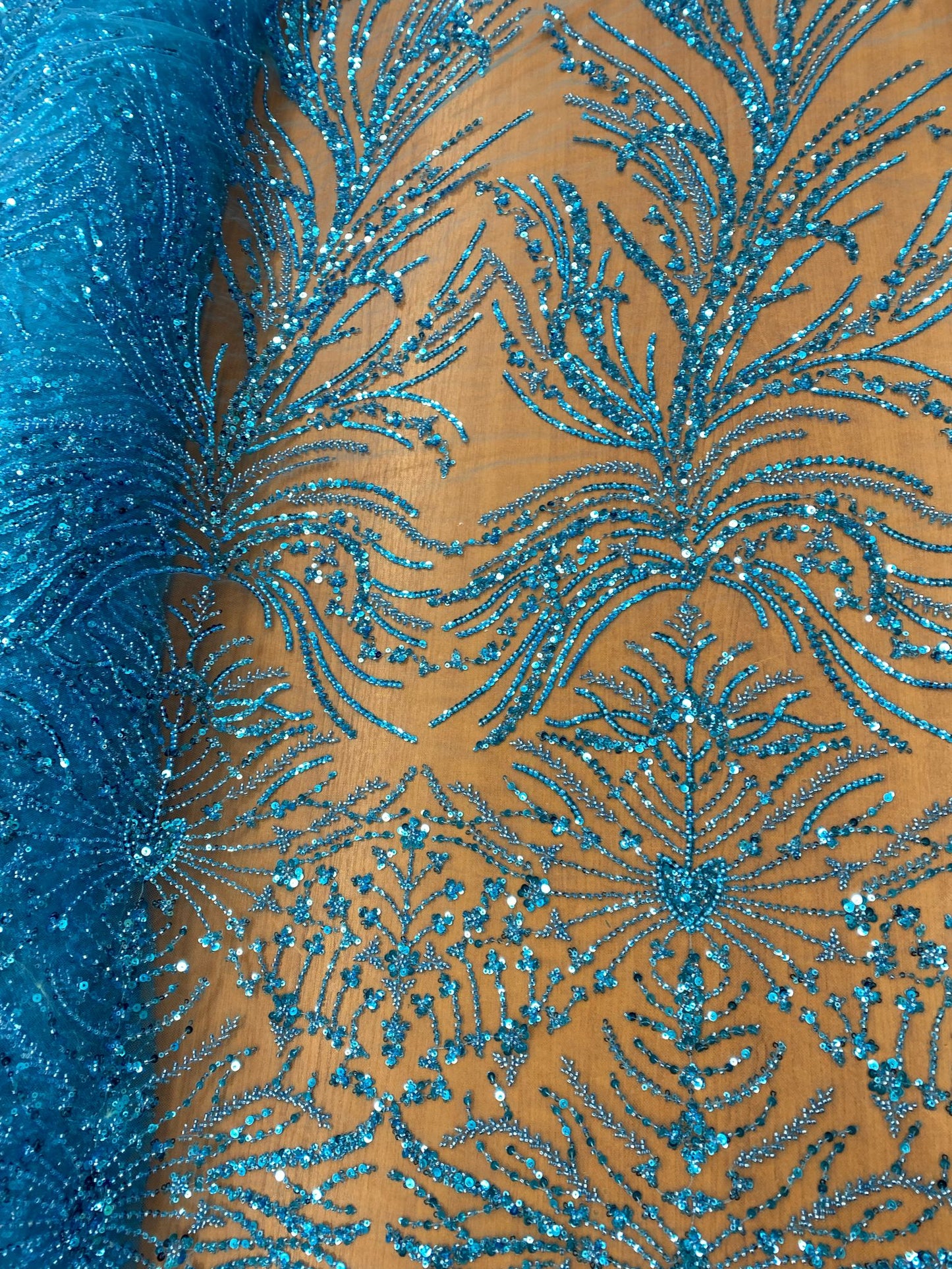 Broderie accesorizata cu paiete si margele , Turqoise - MODEL ELSIE
