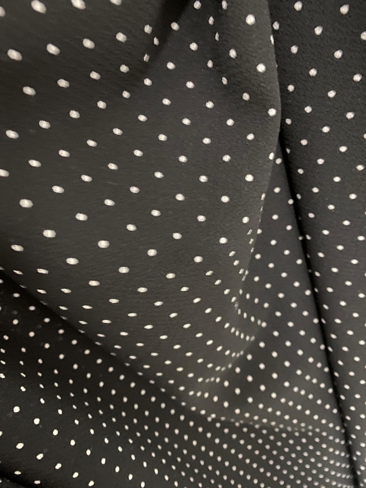 Voal Georgette , negru cu buline albe