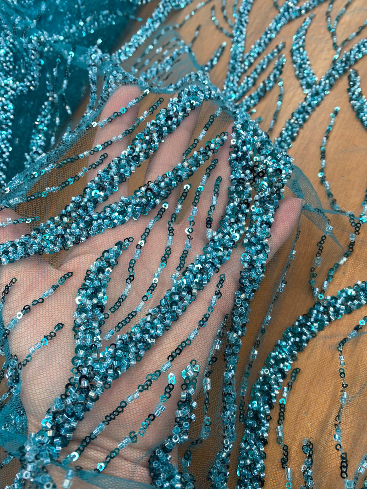 Broderie accesorizata cu paiete si margele, Turqoise - MODEL BEAUTY