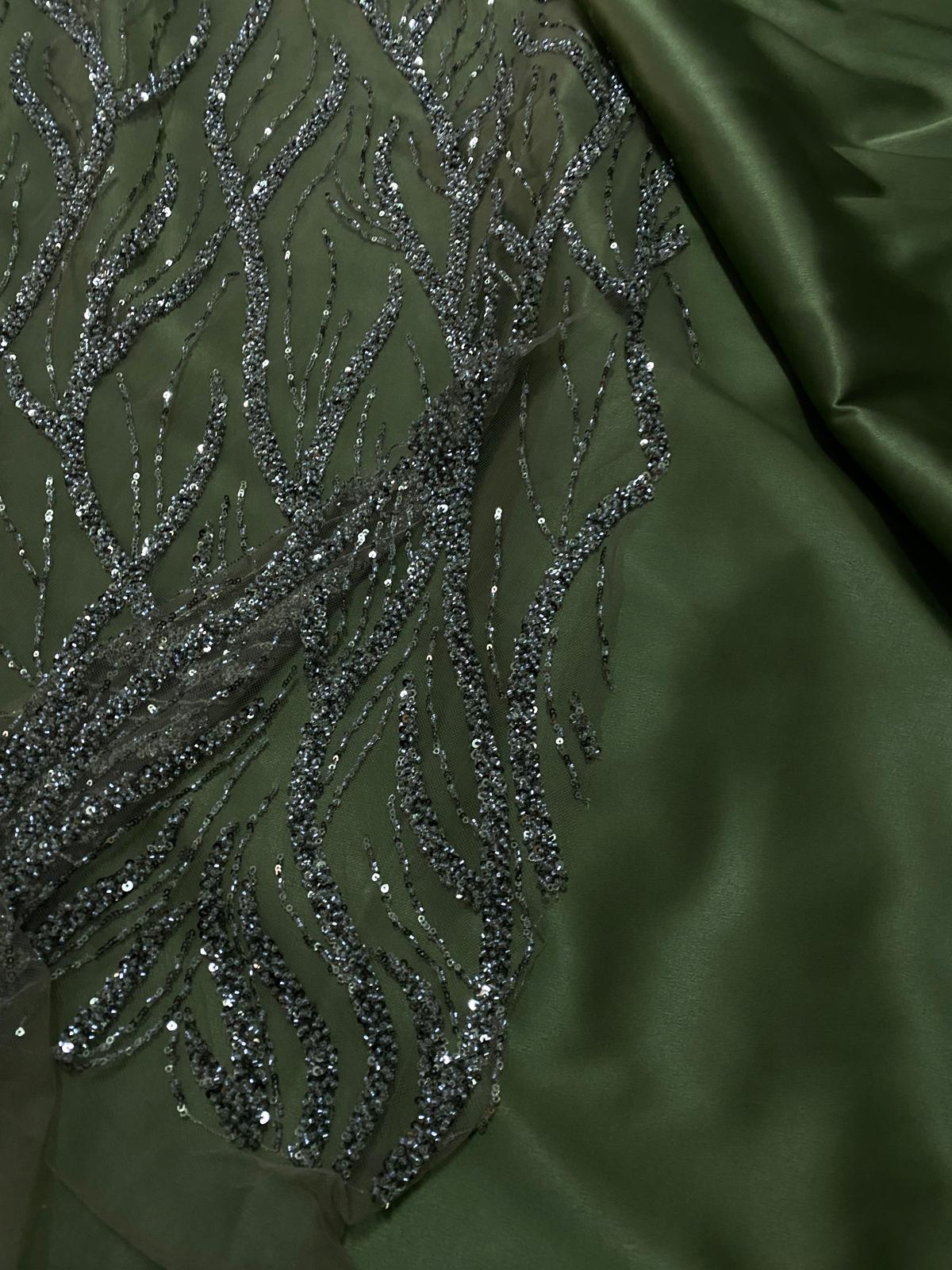 Broderie accesorizata cu paiete si margele, Verde Olive - MODEL BEAUTY