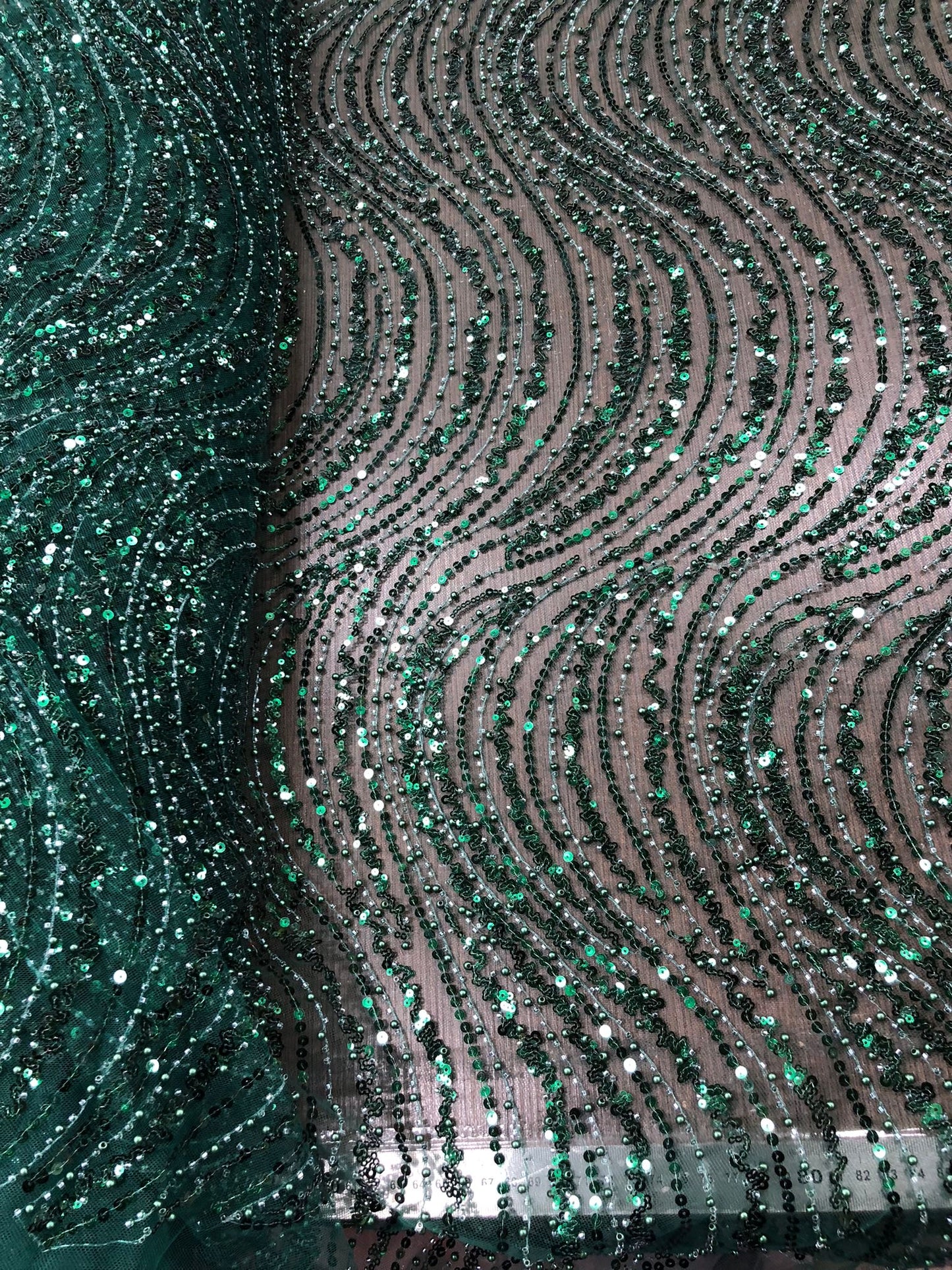 Broderie accesorizata cu paiete si margele, Verde / MODEL EMY
