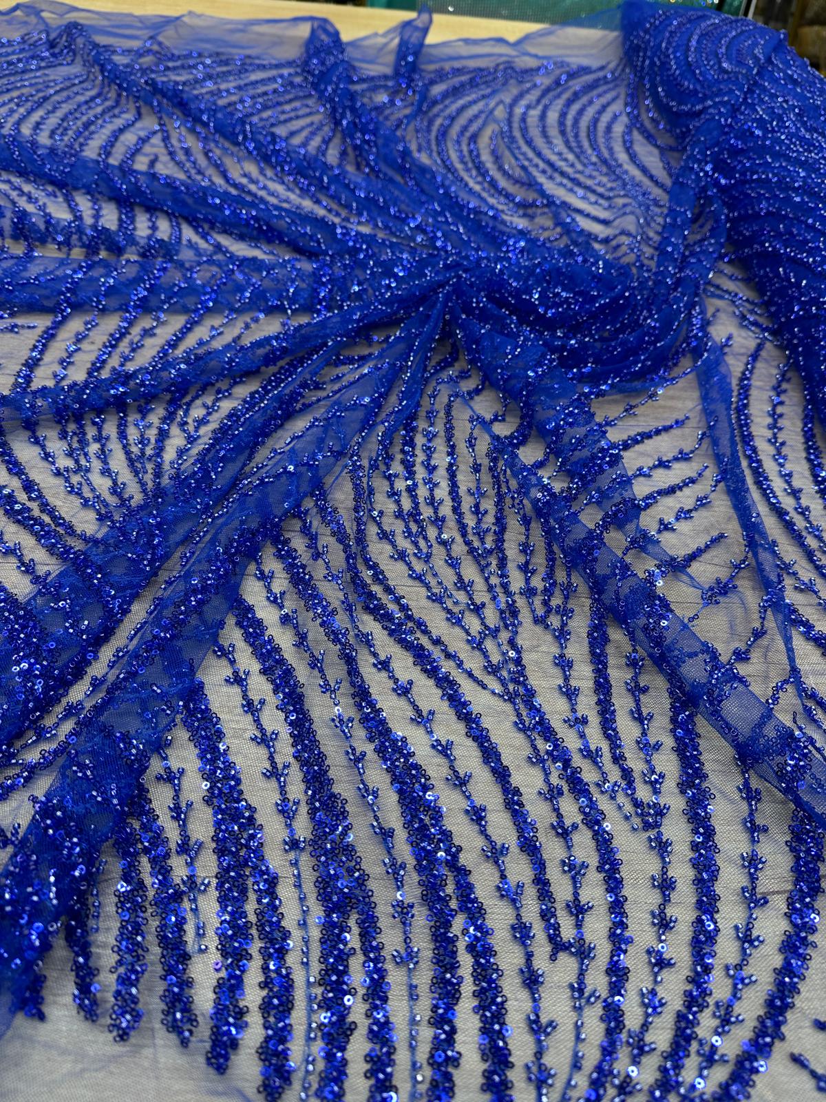 Broderie accesorizata cu paiete si margele, Albastru Royal - MODEL ARRY