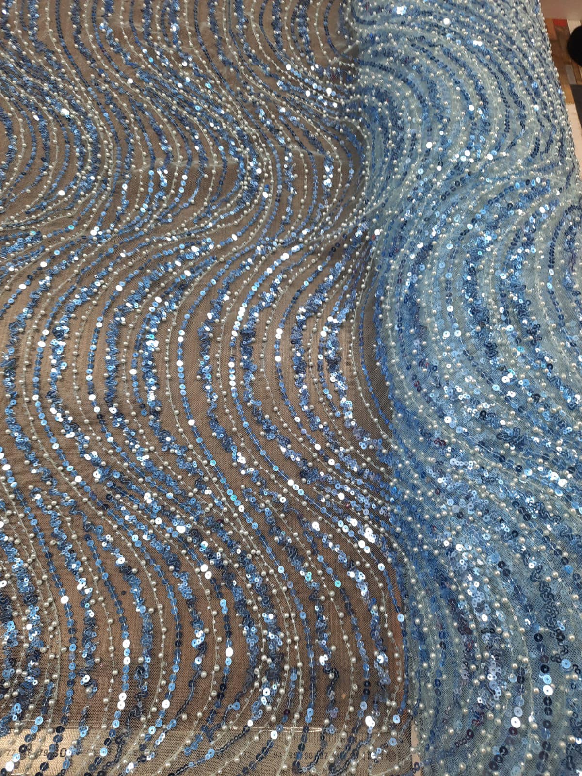 Broderie accesorizata cu paiete si margele, Blue / MODEL EMY