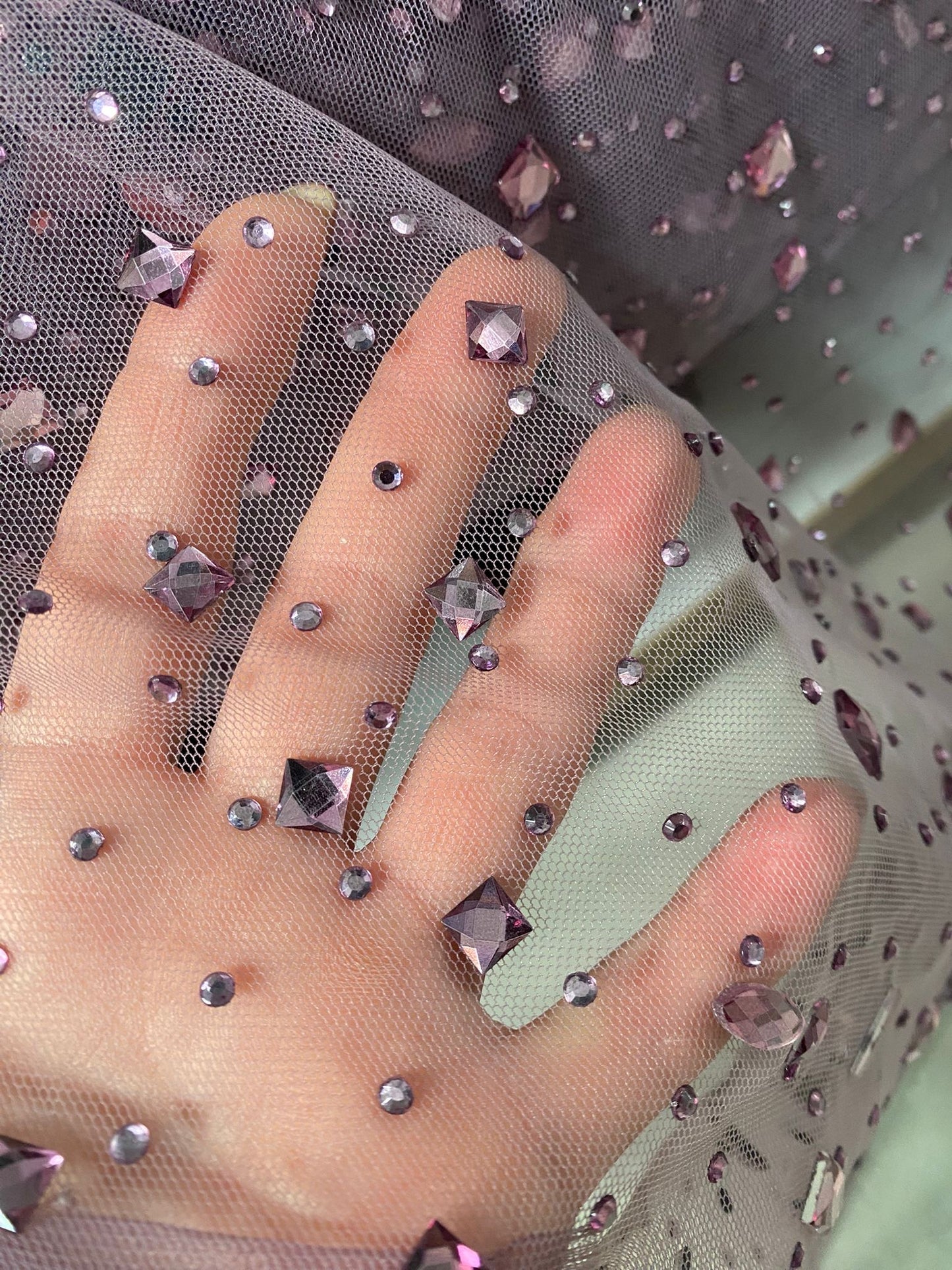 Tulle accesorizat cu pietre si cristale , Mov Lila - MODEL KATE