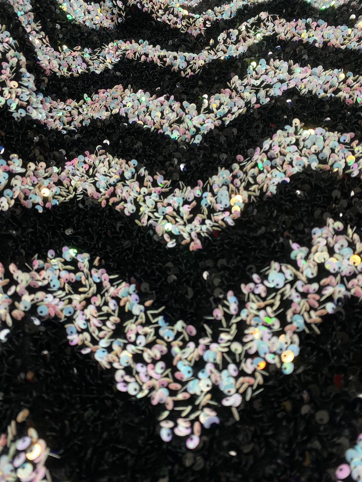 Paiete pe suport de catifea, model ZigZag, Negru-multicolor
