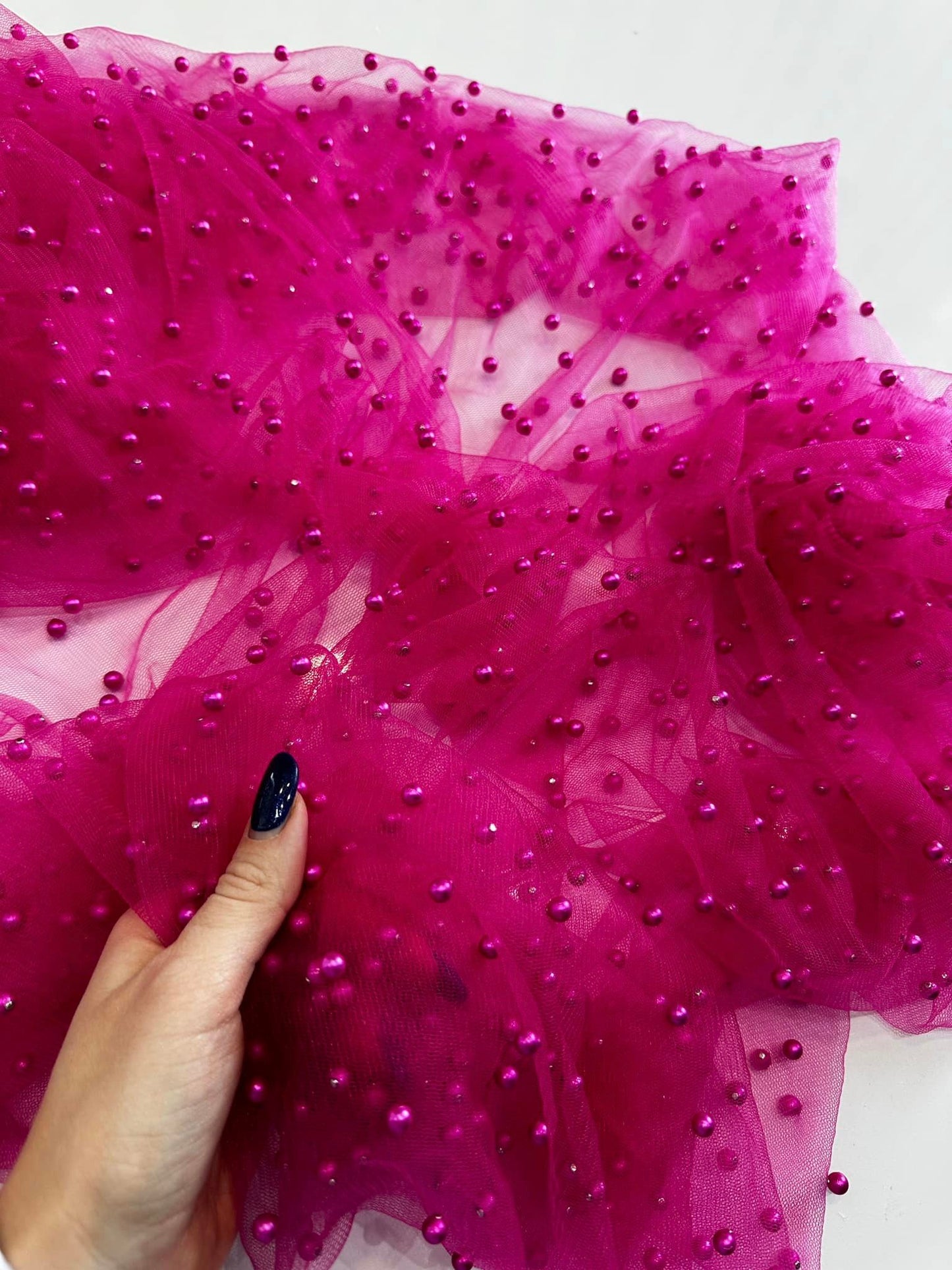 Tulle accesorizat, plin cu perle, Roz Fuxia