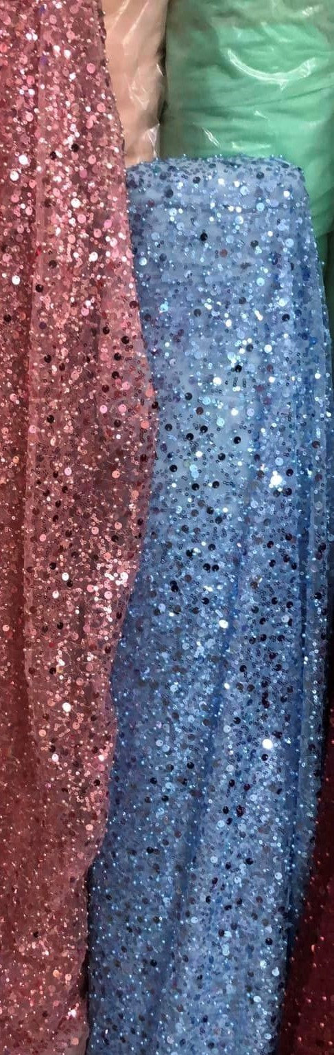 Tulle accesorizat cu paiete si margele , Blue / MODEL BIG