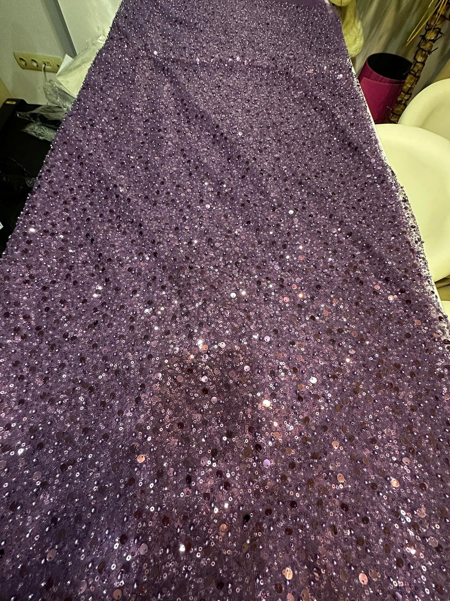 Tulle accesorizat cu paiete si margele , Mov / MODEL BIG