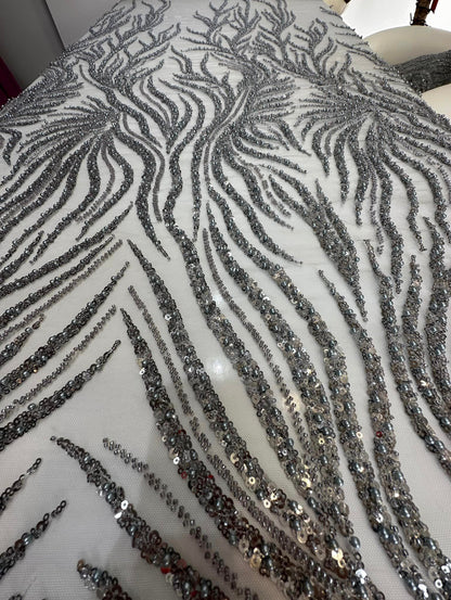 CUPON DISPONIBIL 1,7M - Broderie argintie , accesorizata cu paiete si margele / MODEL SYEIRA