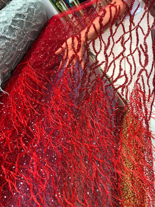 Broderie accesorizata cu paiete ,margele si fulgi  / MODEL EXTRAVAGANT