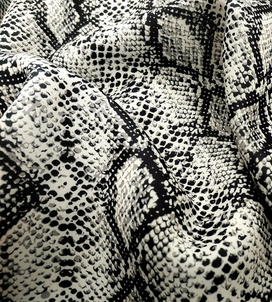 Neopren, Model Snake