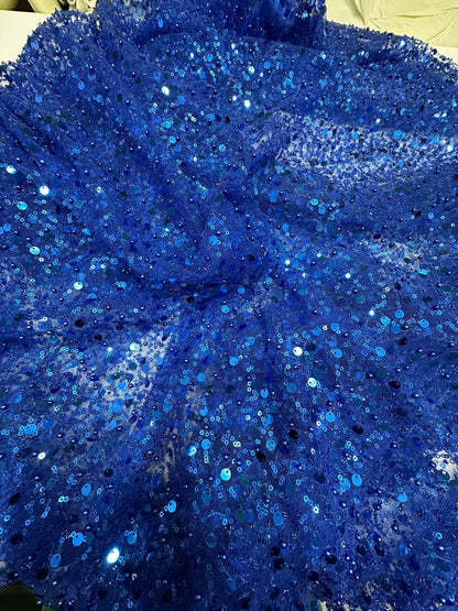 Tulle accesorizat cu paiete si margele , Albastru-royal / MODEL BIG