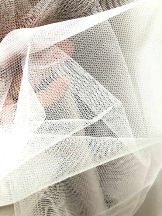 Tulle de Constructie, Alb