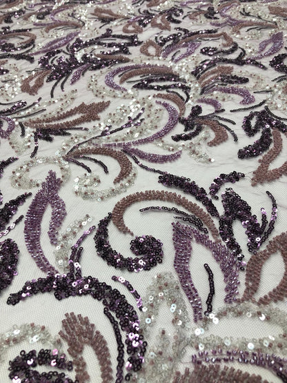 Broderie accesorizata cu paiete si margele / MODEL AMELIA - VARIANTA 1