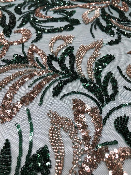 Broderie accesorizata cu paiete si margele / MODEL AMELIA - VARIANTA 3