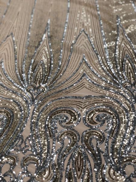 Tulle bi-elastic cu paiete aurii si argintii