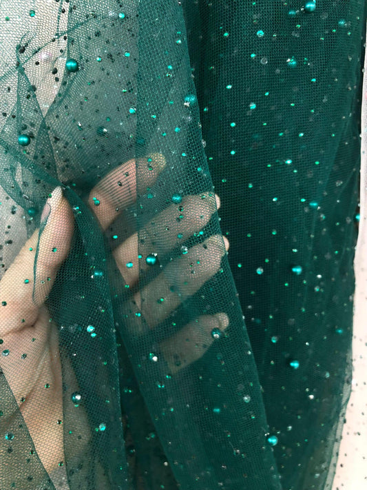 Tulle accesorizat cu strasuri si perle , Verde