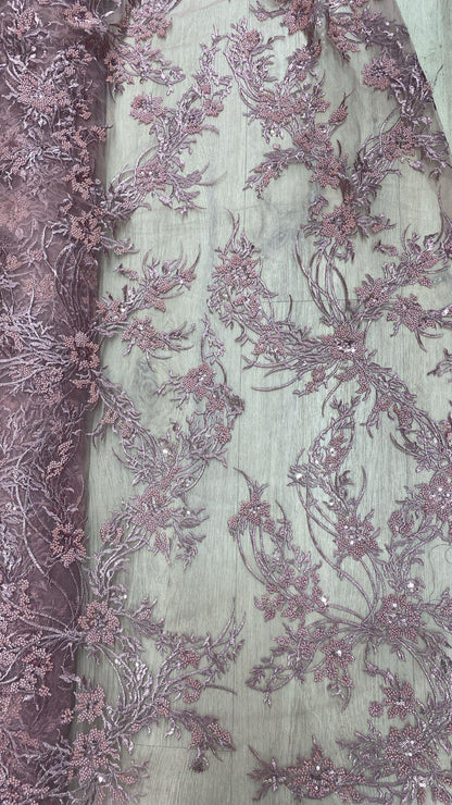Broderie accesorizata cu paiete si margele ,Mov Lila - MODEL CLEO