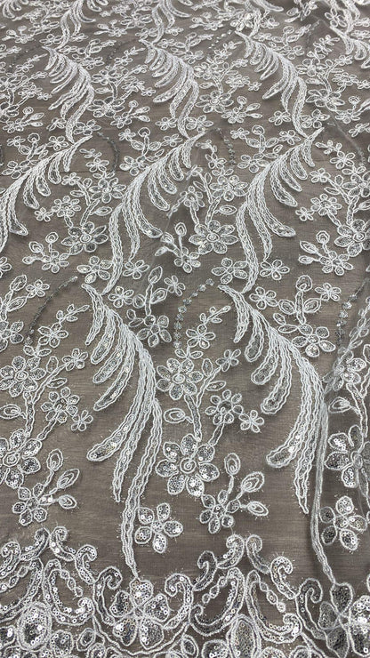 Broderie accesorizata cu paiete, alba - MODEL MARA