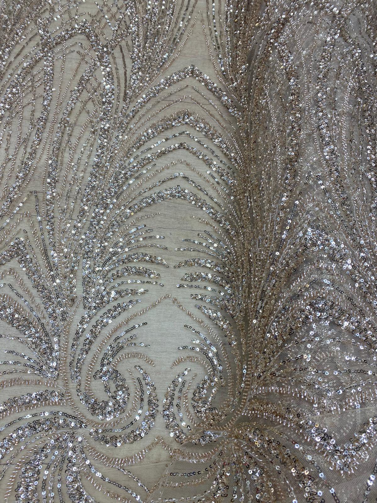 Broderie accesorizata cu paiete si margele , Auriu - MODEL SERENA
