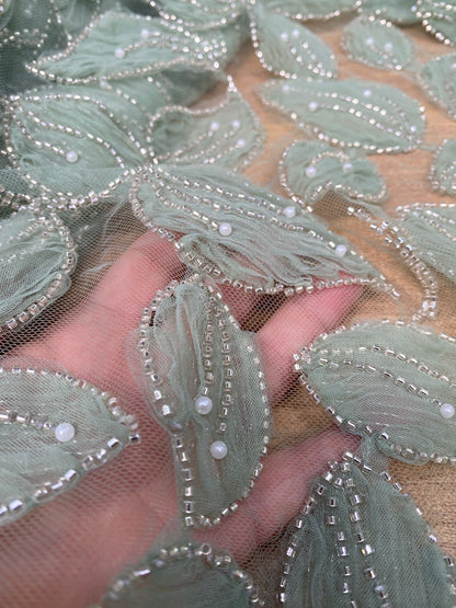 Broderie accesorizata cu margele, Vernil, Model CANDI