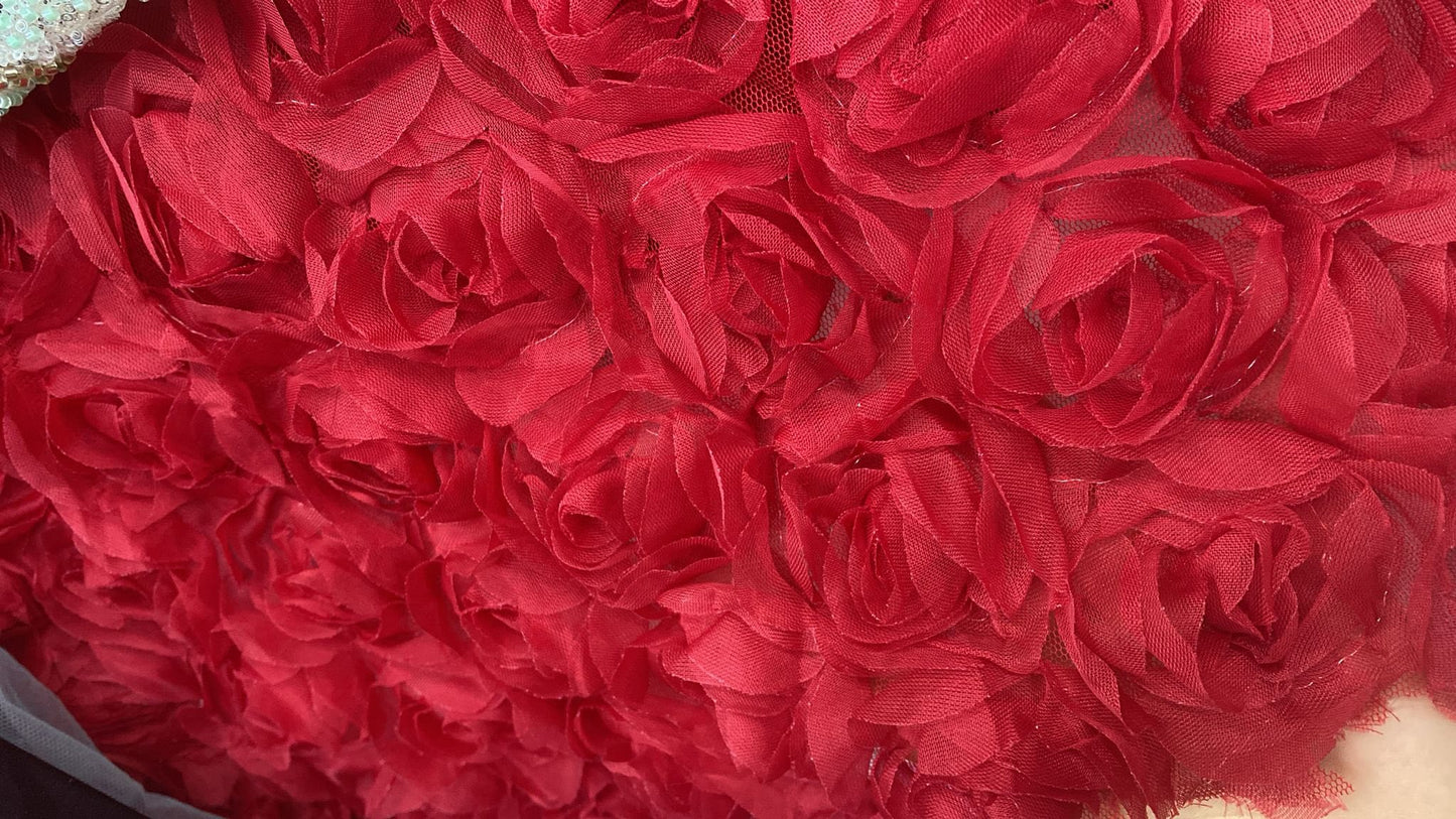 Floricele 3D pe suport de tulle , Rosu