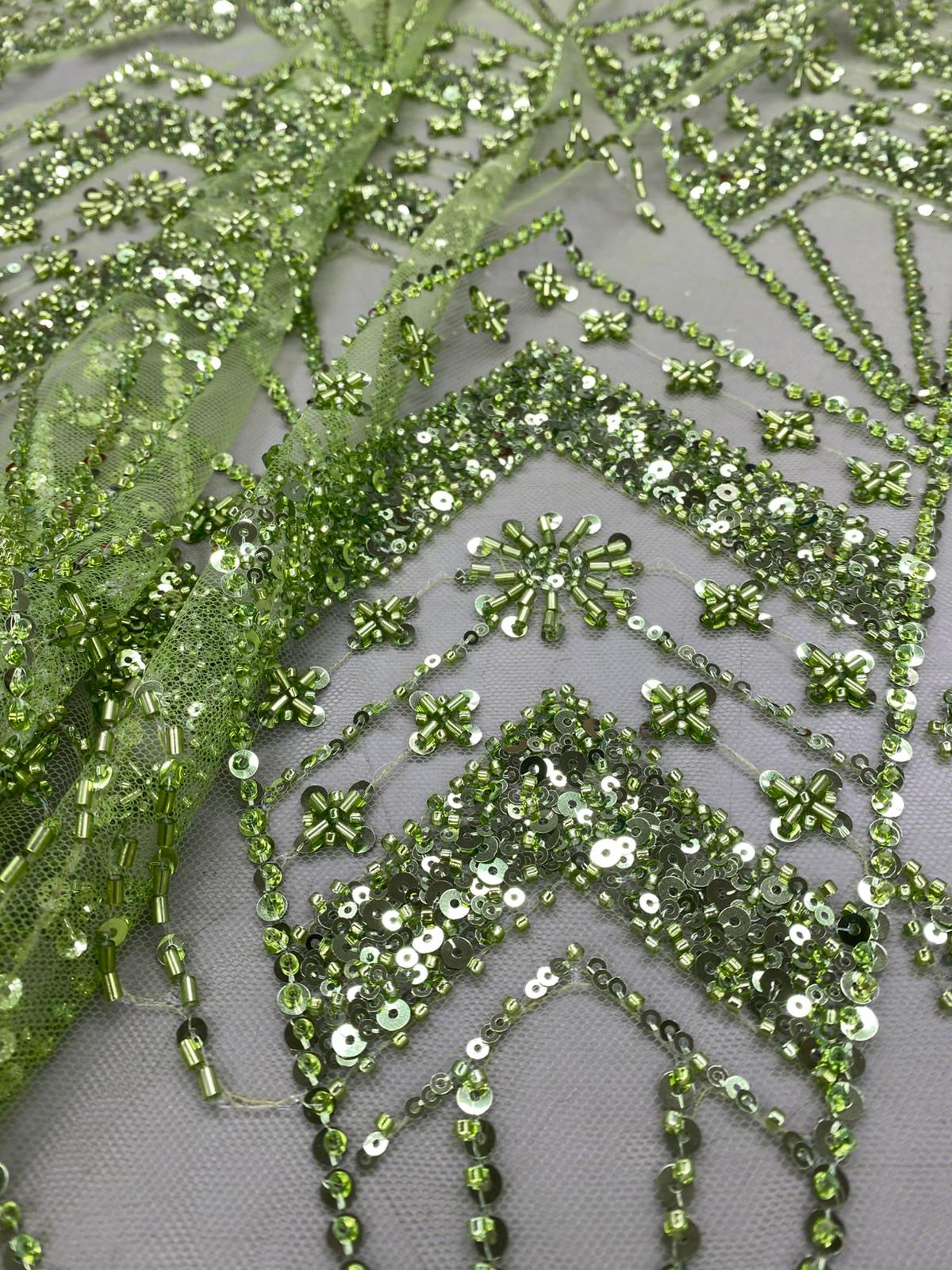 Broderie accesorizata cu paiete si margele, Verde Fistic - Model CICY