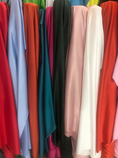 Tafta elastica clasica, Culori disponibile