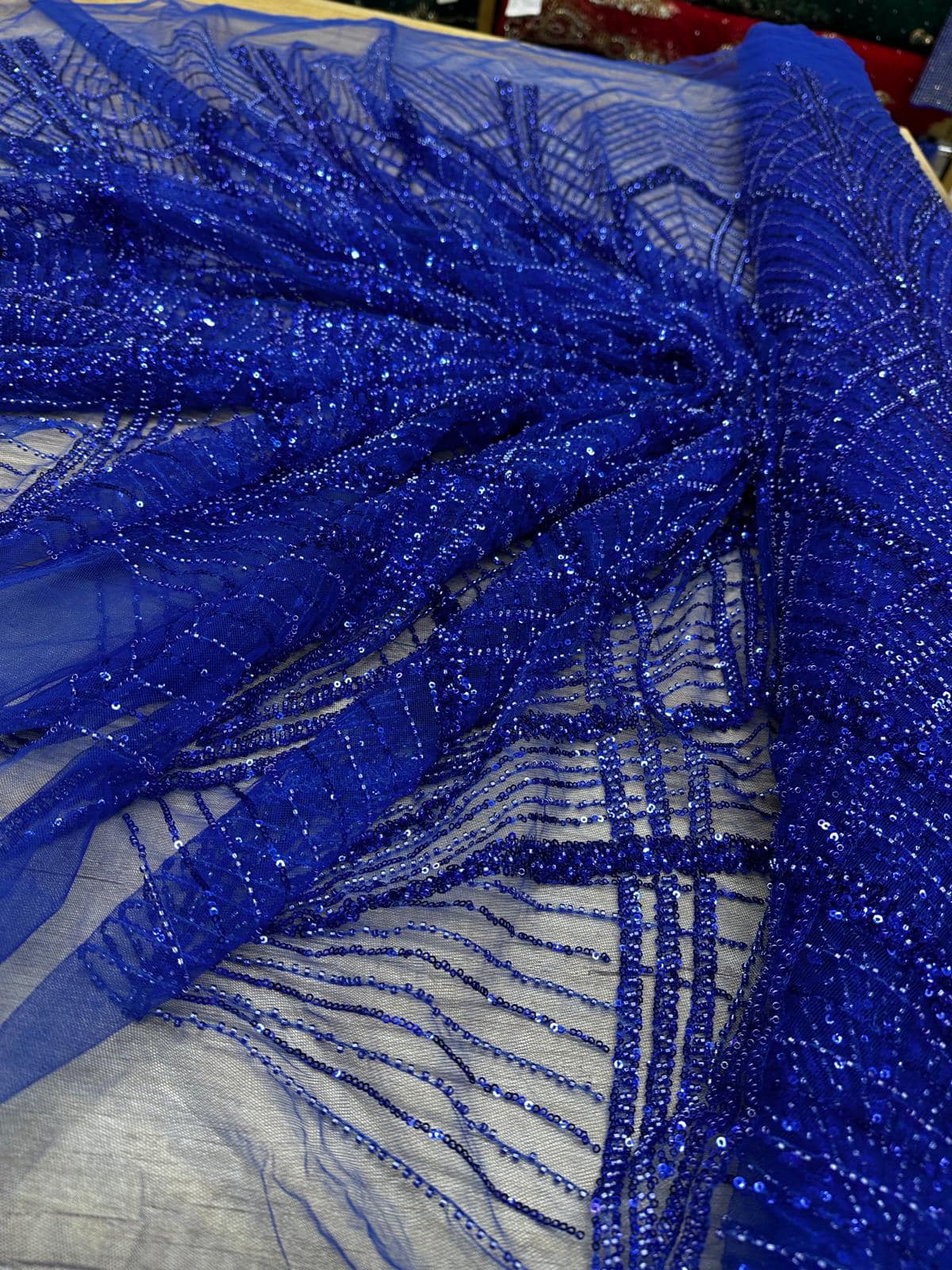 Broderie accesorizata cu paiete si margele, Albastru royal - MODEL SELLY