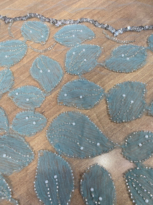 Broderie accesorizata cu margele, Vernil, Model CANDI