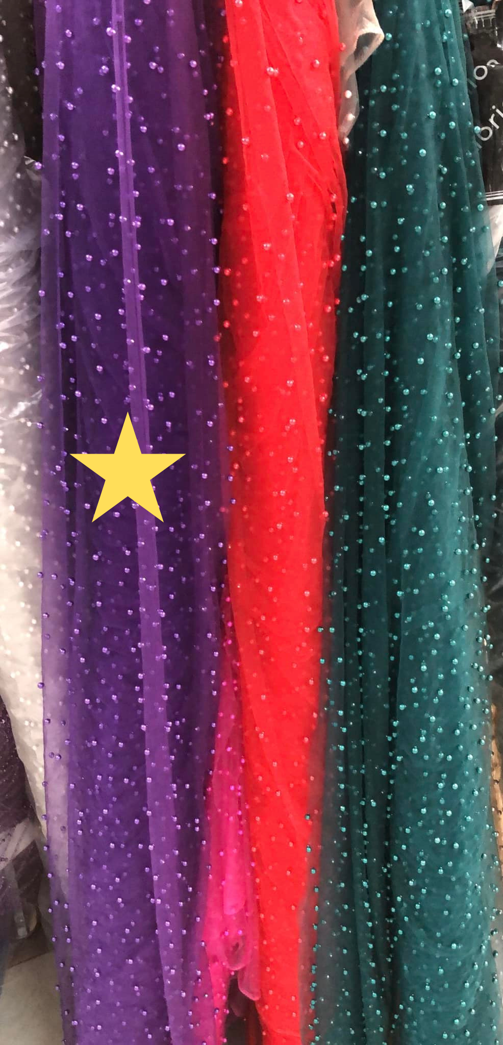 Tulle accesorizat, plin cu perle , Mov