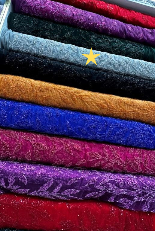 Broderie accesorizata cu paiete si margele / MODEL MERSIN