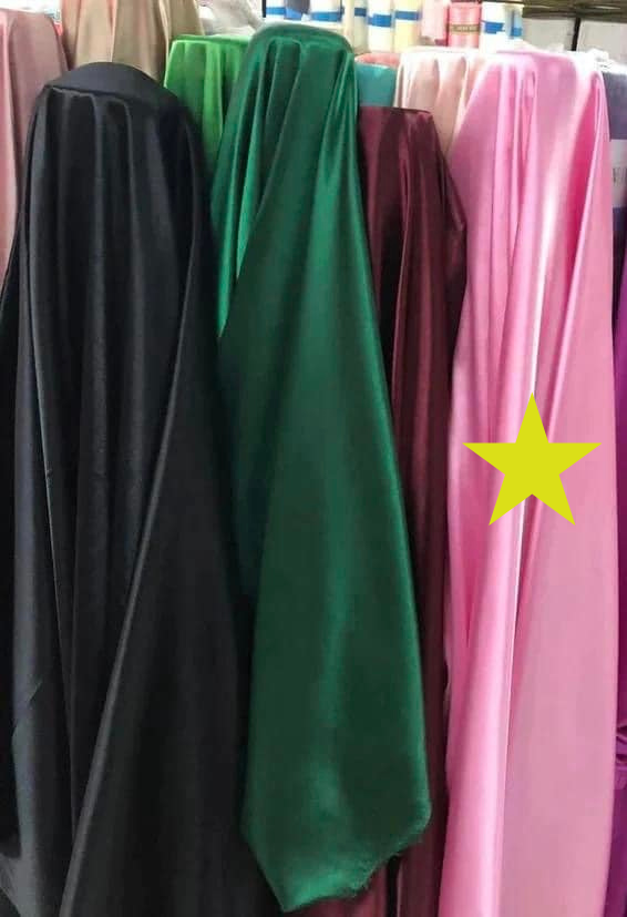 Satin Elastic, Roz-deschis