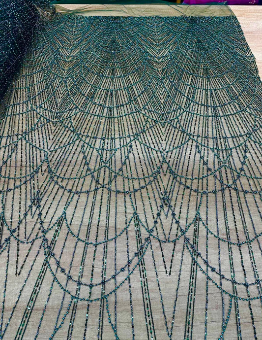 Broderie accesorizata cu paiete si margele, Verde - MODEL DALIA