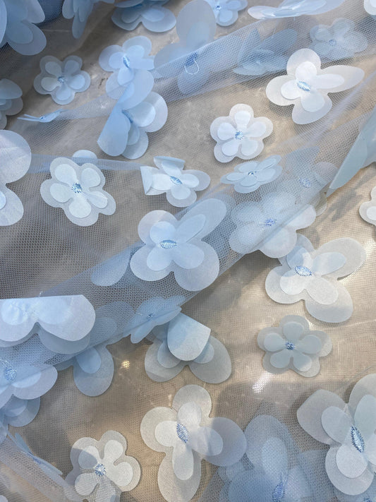 Tulle accesorizat cu flori 3D , Blue