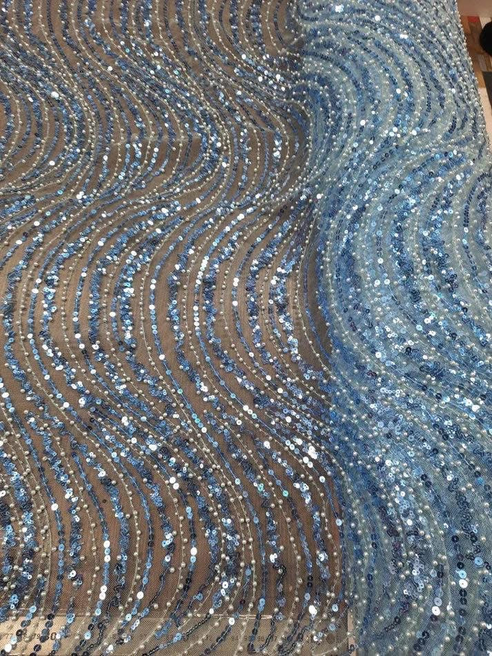 Broderie accesorizata cu paiete si margele, Bleu / MODEL EMY