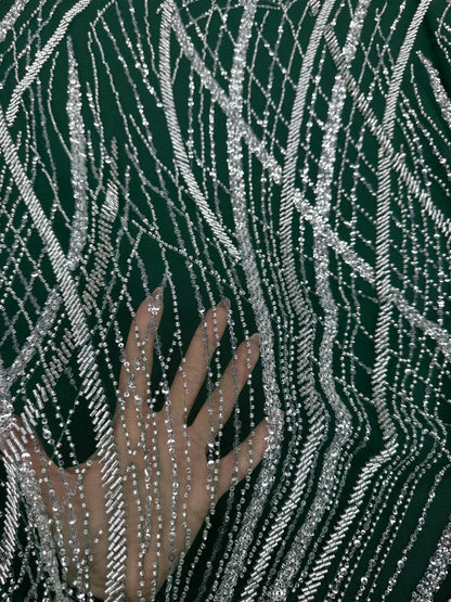 Broderie accesorizata cu paiete si margele argintii, pe tulle verde / MODEL DAMLA