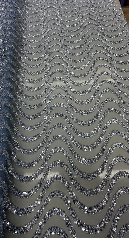 Broderie accesorizata cu paiete si mărgele , albstru deschis . Model AMIRA