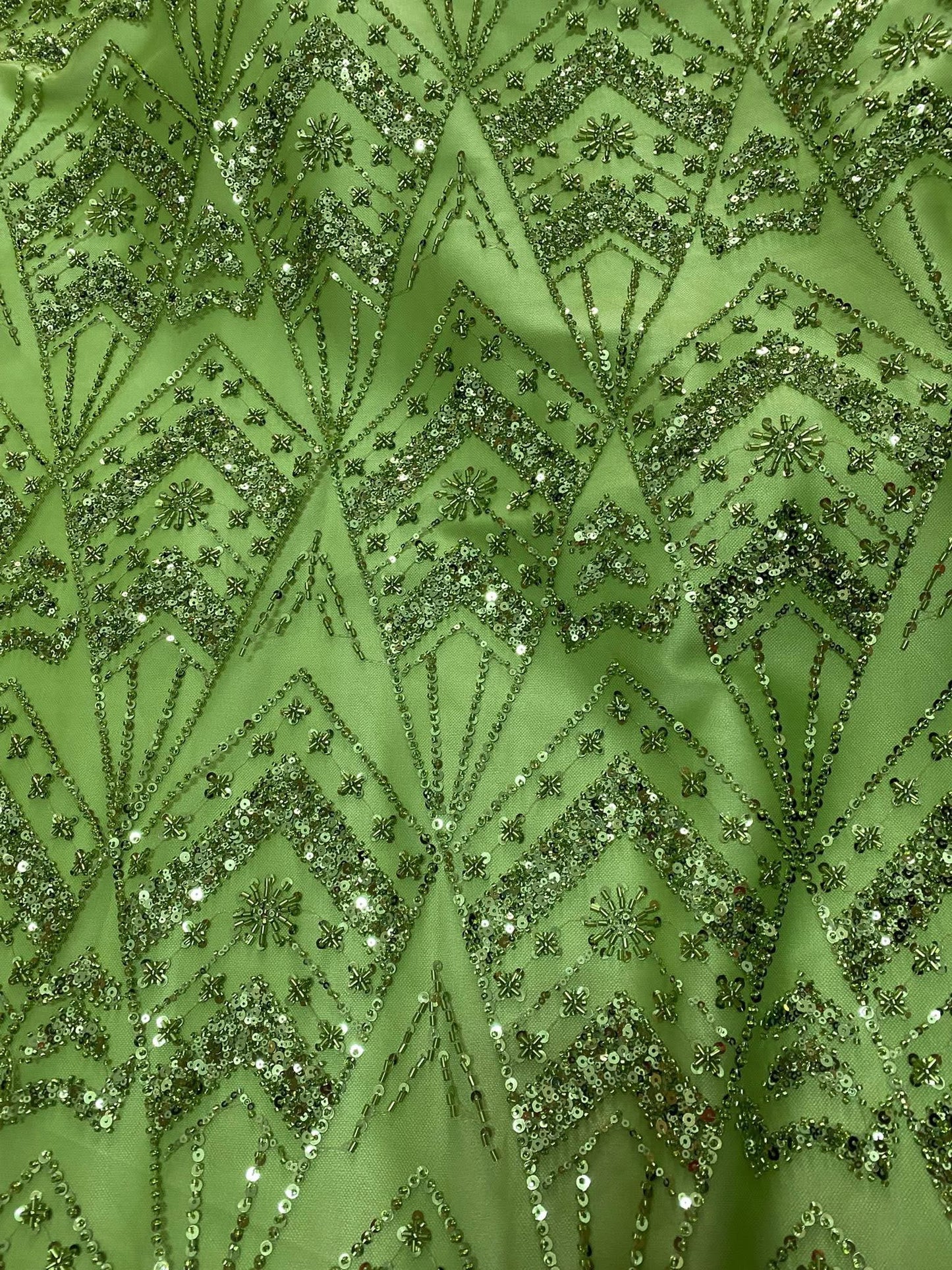 Broderie accesorizata cu paiete si margele, Verde Fistic - Model CICY