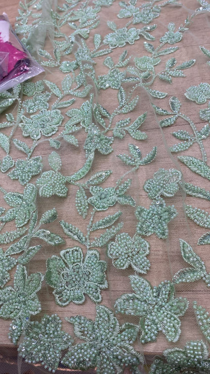 Broderie accesorizata cu margele tubulare, Verde Mint - MODEL ZEYNEP