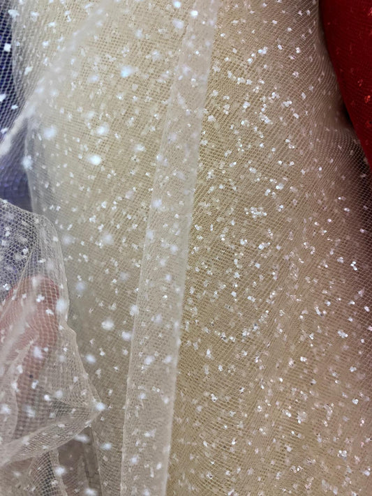 Tulle cu sclipici , Bej
