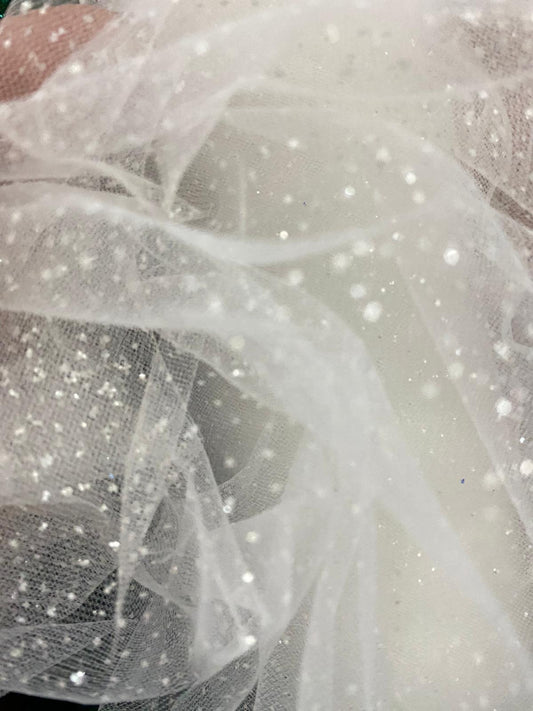 Tulle cu sclipici , Alb
