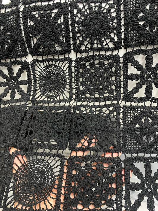 Broderie Tip Macrame , Negru- model 1