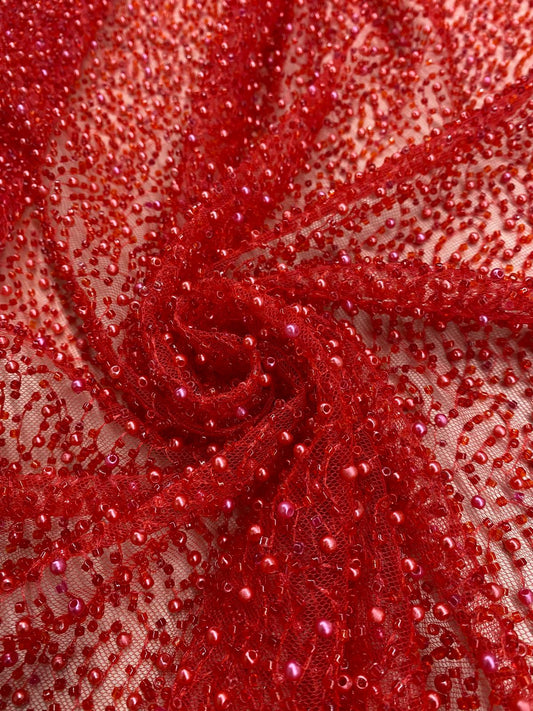 Tulle accesorizat cu perle si margele tubulare , Rosu - MODEL HACER