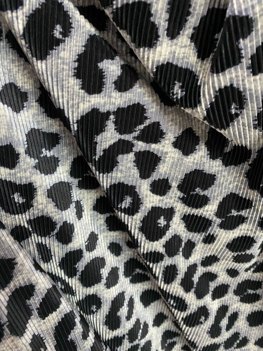 Satin Plisat, Animal Print - Model 2