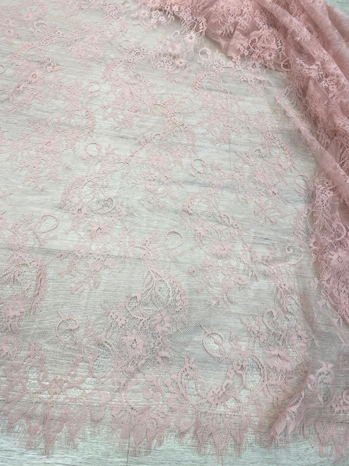Dantela Chantily ,Roz  , Cupon 3m - Cod 0034